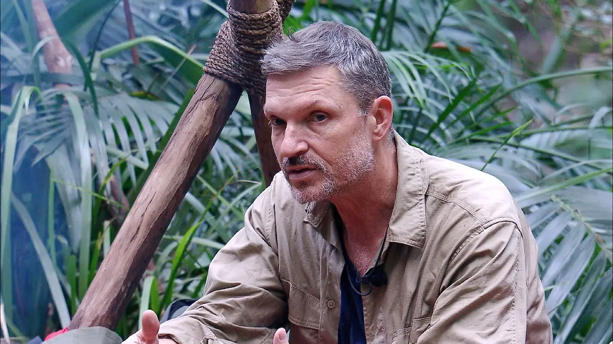 ACHTUNG-SPERRFRIST-FUeR-ALLE-MEDIEN-BIS-ZUM-SHOWENDE-MITTWOCH-04-FEBRUAR-2026-22-30-UHR-Hardy-tKrueger-und-Simone-teilen-das-gleiche-Schicksal-Sie-haben-den-Tod-eines-ihrer-Kinder-verkraften-muessen-Hardy-fluechtete-in-seine-Arbeit-und-in-den-Alkohol-Die-Verwendung-des-sendungsbezogenen-Materials-ist-nur-mit-dem-Hinweis-und-Verlinkung-auf-RTL-gestattet