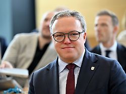 "Ich hätte Titel nicht entzogen": Plagiatsexperte: Voigt nicht mit Guttenberg vergleichbar