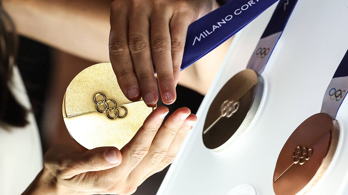 Zur-Freude-der-Sportler-Olympische-Medaillen-sind-dieses-Jahr-so-viel-wert-wie-noch-nie