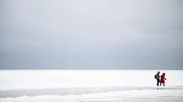 573354908