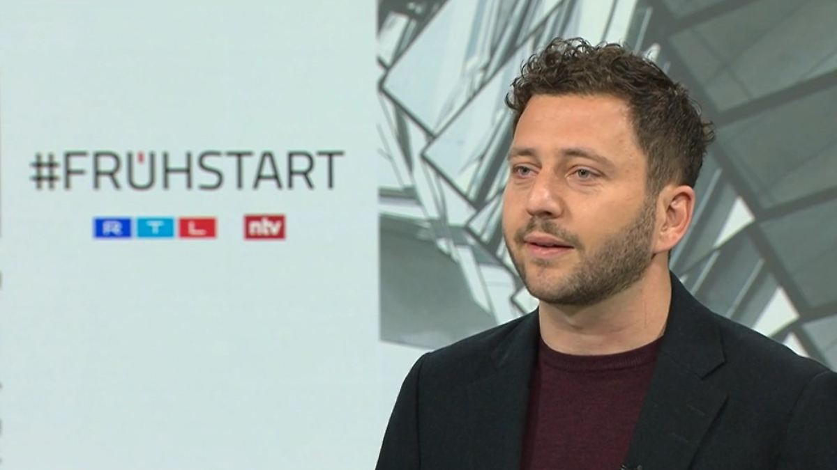 Gr-ne-Etat-verfassungswidrig-Banaszak-attestiert-Merz-Regierung-fast-schon-kriminelle-Energie-