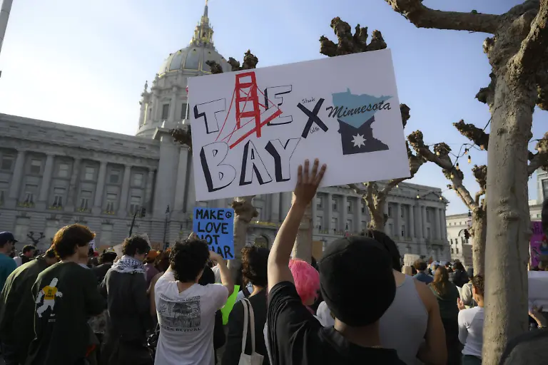 Massive-crowd-marched-in-San-Francisco-for-National-Shutdown-to-protest-ICE-operations-SAN-FRANCISCO-CALIFORNIA-JANUARY-30-Thousands-of-students-workers-and-anti-ICE-Immigration-and-Customs-Enforcement-protesters-are-gathered-at-Dolores-Park-and-marched-to-the-City-Hall-as-they-show-solidarity-with-Minneapolis-in-protest-for-ICE-operations-cross-country-in-San-Francisco-California-United-States-on-January-30-2026-Tayfun-Coskun-Anadolu-California-United-States-Editorial-use-only-Please-get-in-touch-for-any-other-usage