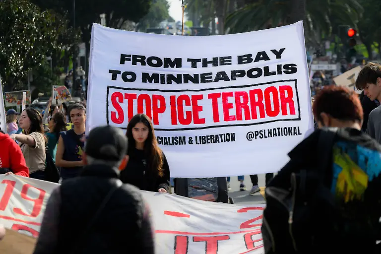 Massive-crowd-marched-in-San-Francisco-for-National-Shutdown-to-protest-ICE-operations-SAN-FRANCISCO-CALIFORNIA-JANUARY-30-Thousands-of-students-workers-and-anti-ICE-Immigration-and-Customs-Enforcement-protesters-are-gathered-at-Dolores-Park-and-marched-to-the-City-Hall-as-they-show-solidarity-with-Minneapolis-in-protest-for-ICE-operations-cross-country-in-San-Francisco-California-United-States-on-January-30-2026-Tayfun-Coskun-Anadolu-California-United-States-Editorial-use-only-Please-get-in-touch-for-any-other-usage