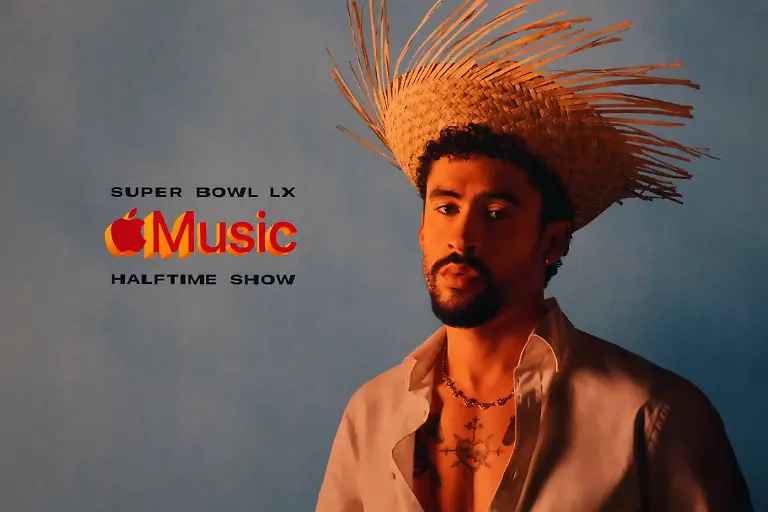 NFL-American-Football-Herren-USA-Super-Bowl-LX-Radio-Row-Feb-4-2026-San-Francisco-CA-USA-A-Bad-Bunny-advertisement-for-the-Apple-Music-Super-Bowl-60-halftime-show-at-the-Super-Bowl-LX-media-center-at-the-Moscone-Center