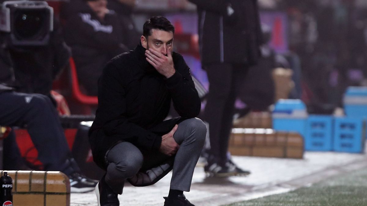 F-hrung-reicht-nicht-zum-Sieg-Zwei-bittere-Minuten-vermiesen-Eintracht-Trainer-das-Deb-t