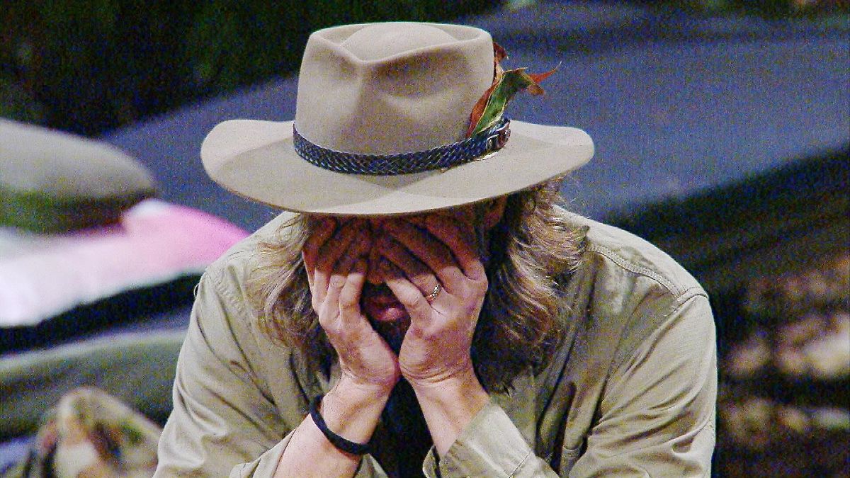 Dschungelcamp-Tag-15-Lagerfeuer-Knall-Pl-tzlich-redet-Ofarim-doch