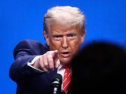 "Folter und Hinrichtungen": Trumps Brutalität erstickt jeglichen Super-Bowl-Glitzer