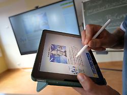 Rheinland-Pfalz & Saarland: KI-Lernplattform "fobizz" kommt in den Schulen an