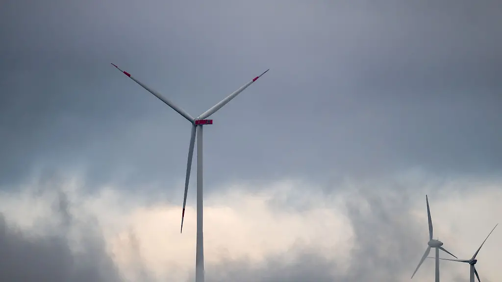 Aktuell-ist-in-Bayern-kein-Schnee-in-Sicht-dafuer-Nieselregen