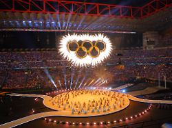 Presse zur Olympia-Eröffnung: "Mamma-Riah" überstrahlt den "eisigen Empfang"