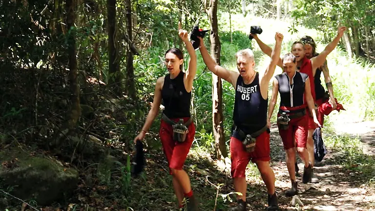 ACHTUNG-SPERRFRIST-FUeR-ALLE-MEDIEN-BIS-ZUM-SHOWENDE-SAMSTAG-07-FEBRUAR-2026-22-30-UHR-Riesenfreude-bei-v-l-Samira-Yavuz-Hubert-Fella-Simone-Ballack-Patrick-Romer-und-Gil-Ofarim-Sie-haben-in-der-Dschungelpruefung-Creek-der-Sterne-fuenf-Sterne-erkaempft-Die-Verwendung-des-sendungsbezogenen-Materials-ist-nur-mit-dem-Hinweis-und-Verlinkung-auf-RTL-gestattet