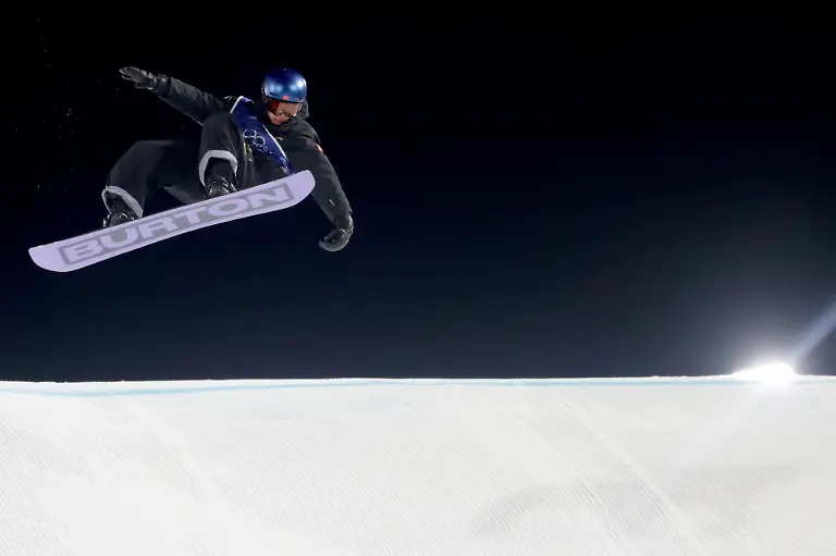 Olympia-Olympische-Winterspiele-Mailand-Cortina-2026-Snowboard-Big-Air-Maenner-Finale-Su-Yiming-China-in-Aktion