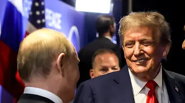 541584638