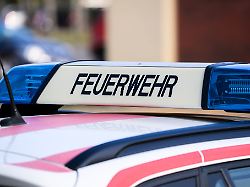 Sachsen: Stromabnehmer einer Zwickauer Straßenbahn fängt Feuer