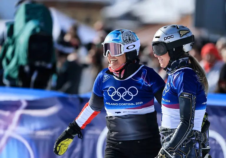 OLYMPICS-Winter-Olympic-Games-Olympische-Spiele-Olympia-OS-Milano-Cortina-2026-LIVIGNO-ITALY-08-FEB-26-OLYMPICS-SNOWBOARD-Winter-Olympic-Games-Milano-Cortina-2026-Parallel-Giant-Slalom-final-women-men-Image-shows-Claudia-Riegler-AUT-and-Ester-Ledecka-CZE