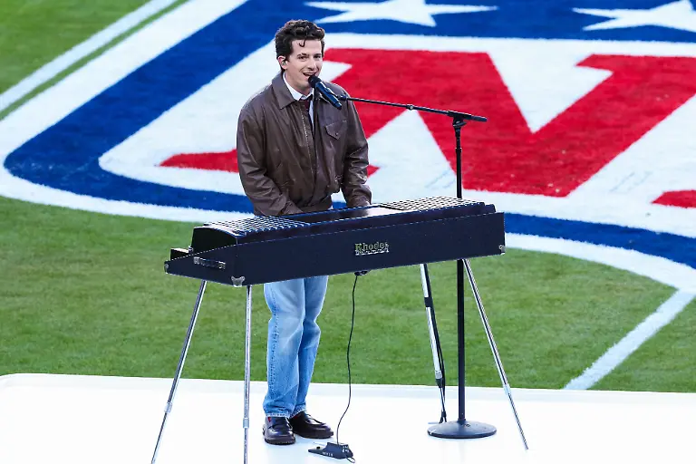 Charlie-Puth-performs-the-National-Anthem-during-the-Pre-Game-Ceremony-at-Levis-Stadium-during-Super-Bowl-LX-in-Santa-Clara-California-on-February-8-2026-Super-Bowl-LX-takes-place-on-February-8-2026-between-the-New-England-Patriots-and-the-Seattle-Seahawks