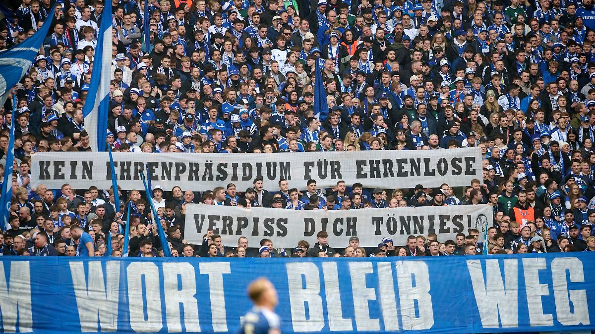 Ex-Schalke-Boss Tönnies versteht Proteste gegen ihn nicht