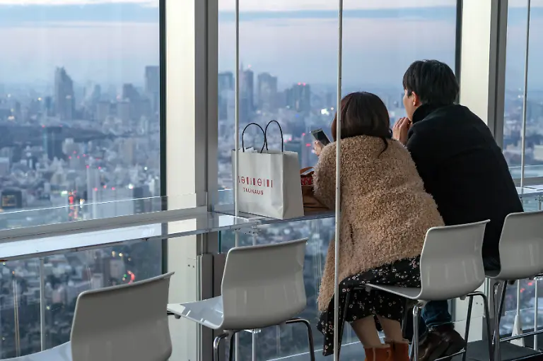 Japan-Aussichtsplattform-des-Roppongi-Hills-Mori-Tower-in-Tokio-Foto-vom-21-Dezember-2017