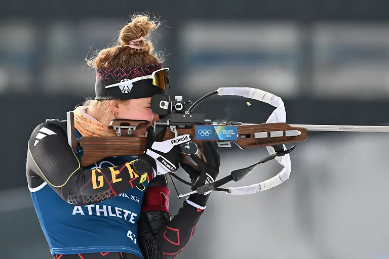 Olympia-Olympische-Winterspiele-Mailand-Cortina-2026-Biathlon-Training-Selina-Grotian-Deutschland-waehrend-des-Trainings-am-Schiessstand