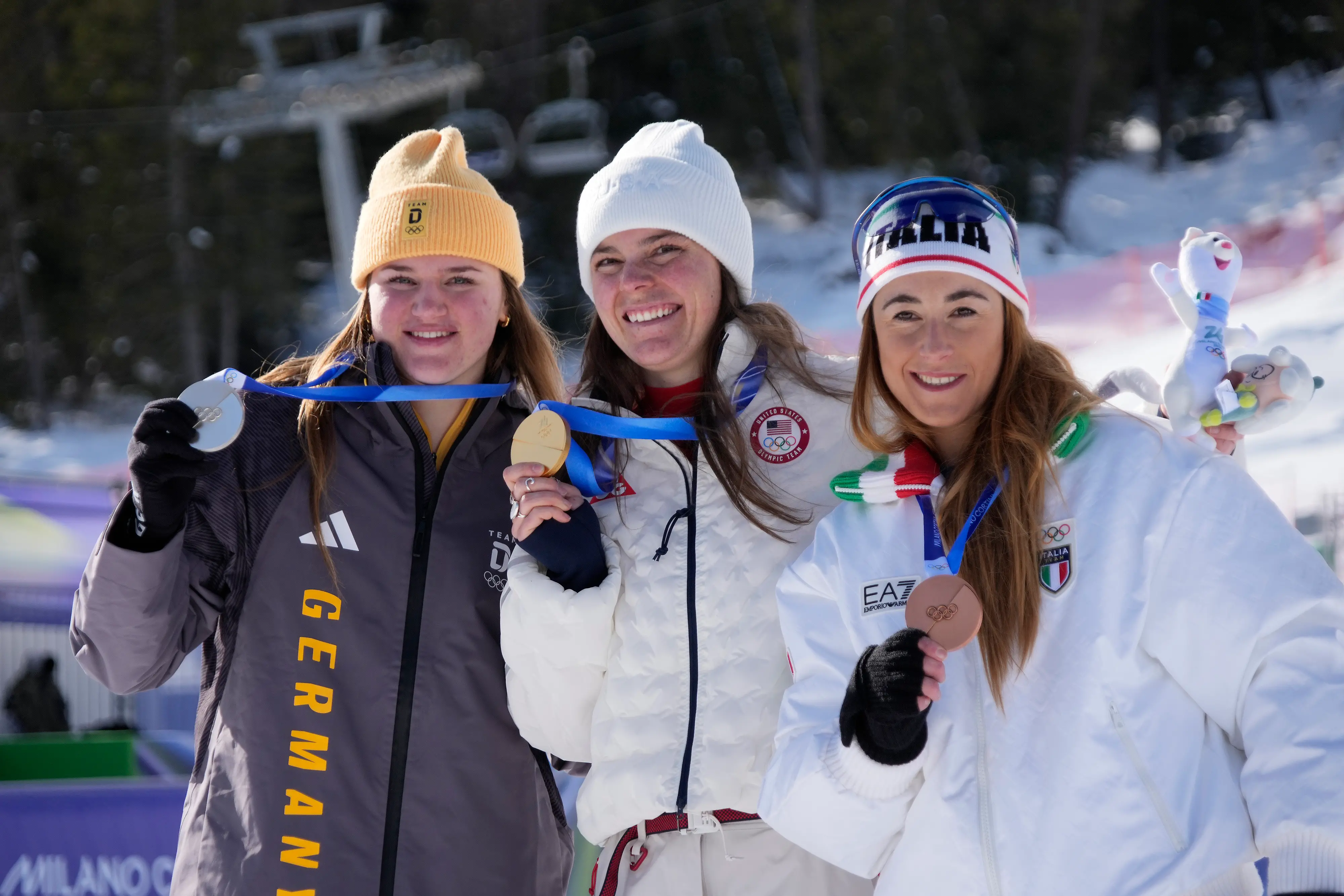2026-02-08T125324Z_594496163_MT1USATODAY28187117_RTRMADP_3_OLYMPICS-ALPINE-SKIING-WOMENS-DOWNHILL