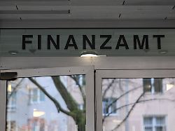 Hessen: Digitalisierung beschleunigt Steuerbescheide