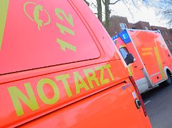 Berlin & Brandenburg: Mann wird während der Fahrt ohnmächtig - Zwei Verletzte