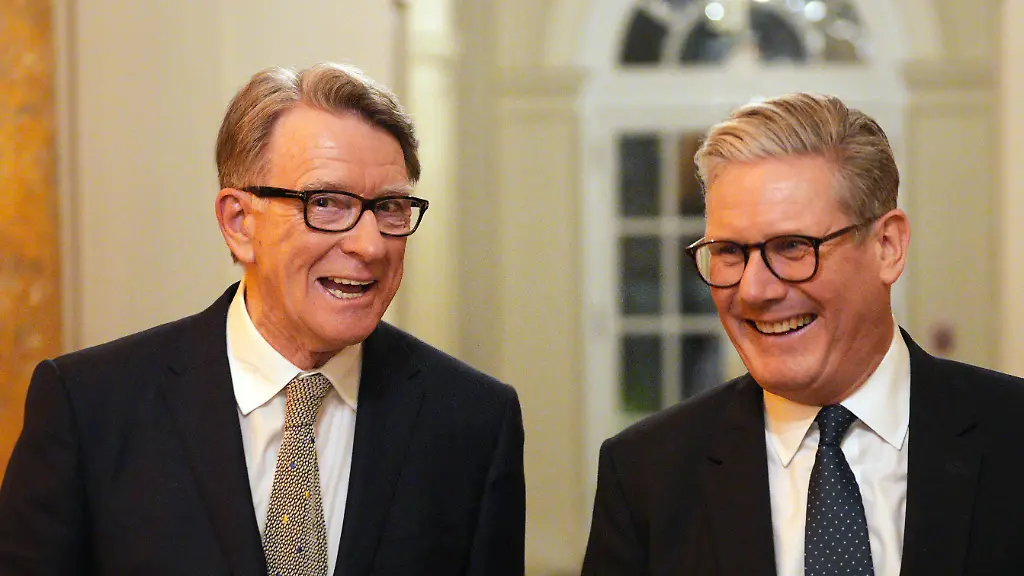 UK-Prime-Minister-Keir-Starmer-Travels-To-Washington-British-Prime-Minister-Keir-Starmer-R-talks-with-Britain-s-ambassador-to-the-United-States-Peter-Mandelson-during-a-welcome-reception-at-the-ambassador-s-residence-on-February-26-2025-in-Washington-DC-British-Prime-Minister-Keir-Starmer-is-on-his-first-visit-to-Washington-since-US-President-Donald-Trump-returned-to-the-White-House-Starmer-s-trip-comes-shortly-after-he-announced-an-increase-in-UK-defence-spending-ostensibly-as-a-signal-to-Trump-that-the-UK-is-prepared-to-bolster-Europe-s-security-and-as-he-aims-to-broker-a-fair-peace-deal-for-Ukraine-amid-Trump-s-warming-relations-with-Russia-NO-UK-USE-FOR-48-HOURS-Credit-Avalon-red-Avalon-United-States-DC-Washington-PUBLICATIONxNOTxINxUKxFRAxUSA-Copyright-xAvalon