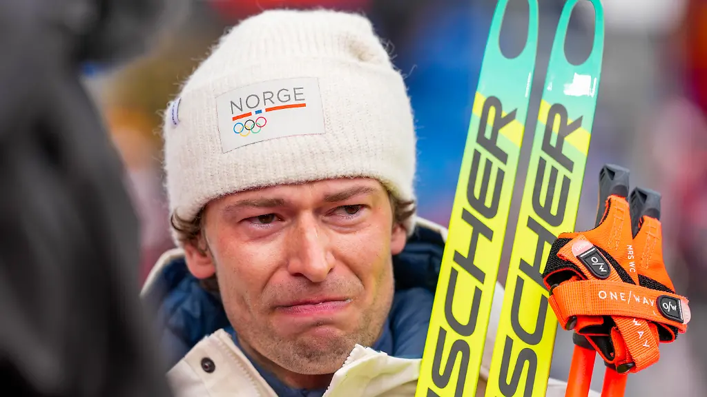 Anterselva-Italy-20260210-Sturla-Holm-Lægreid-from-Norway-after-the-men-s-20km-biathlon-in-Anterselva-during-the-Winter-Olympics-in-Milano-Cortina-2026