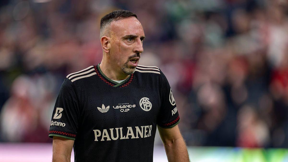 Vorw-rfe-dementiert-Franck-Ribery-taucht-in-Epstein-Akten-auf-Anwalt-u-ert-sich
