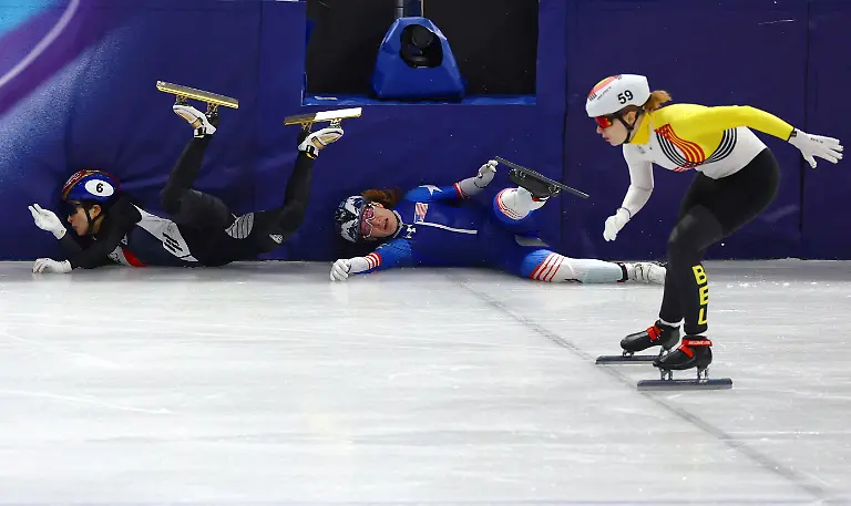 Milano-Cortina-2026-Olympics-Short-Track-Speed-Skating-Mixed-Team-Relay-Semifinals-Milano-Ice-Skating-Arena-Milan-Italy-February-10-2026
