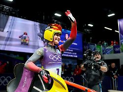 Drama um Kollegin Fräbel: Julia Taubitz rodelt zum nächsten deutschen Olympia-Gold