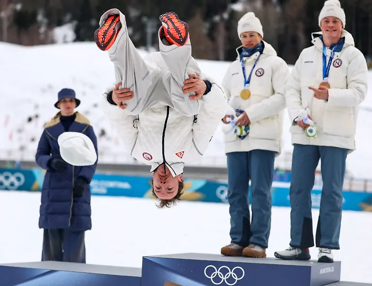 Milano-Cortina-2026-Olympics-Cross-Country-Skiing-Men-s-Sprint-Classic-Victory-Ceremony-Tesero-Cross-Country-Skiing-Stadium-Lago-Italy-February-10-2026