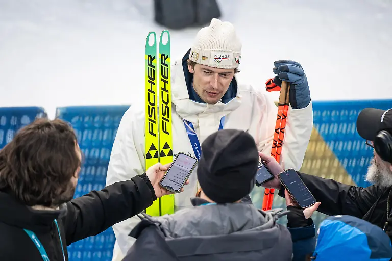 260210-Sturla-Holm-Lægreid-of-Norway-in-the-mixed-zone-after-competing-men-s-biathlon-20-km-individual-during-day-4-of-the-2026-Winter-Olympics-on-February-10-2026-in-Anterselva