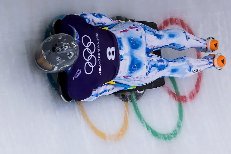 CORTINA-ITALY-FEBRUARY-10-Vladyslav-Heraskevych-Ukraine-wearing-a-helmet-honoring-fallen-athletes-during-the-Skeleton-Men-Official-Training-at-the-Milano-Cortina-2026-Olympics-at-Cortina-Sliding-Centre-on-day-4-of-the-Milano-Cortina-2026-Olympics-on-February-10-2026-in-Cortina-Italy-Editorial-use-only