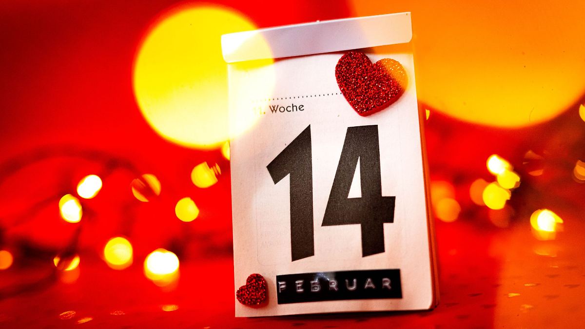FKK-Therme oder schwarzer Humor zum Valentinstag