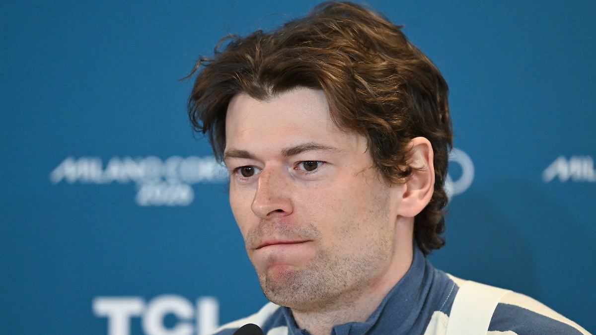 -Schwer-zu-ertragen-Laegreids-Tr-nen-lassen-betrogene-Ex-Freundin-maximal-kalt