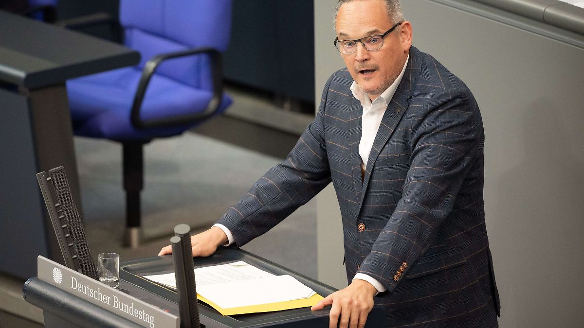 AfD Sachsen-Anhalt: Neue Vorwürfe um Jobs für Familien