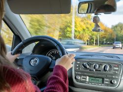 Minister stellt Reform vor: Wie der Führerschein billiger werden soll