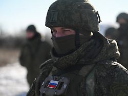 "Sollen wir Brieftauben nutzen?": Russische Soldaten verzweifeln an Telegram-Politik des Kreml