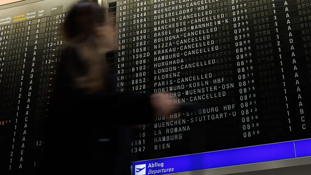 Voraussichtlich-am-Freitag-plant-die-Lufthansa-wieder-zum-normalen-Flugbetrieb-zurueckzukehren