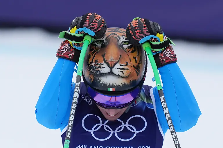 February-12-2026-Milano-Milano-Italia-Italy-s-Federica-Brignone-during-an-alpine-ski-women-s-super-G-race-at-the-2026-Winter-Olympics-in-Cortina-d-Ampezzo-Italy-Thursday-Feb