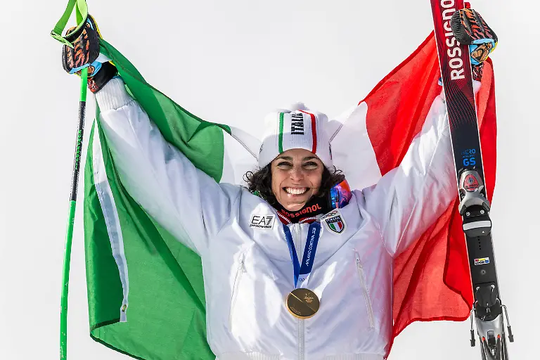 260212-Federica-Brignone-of-Italy-celebrates-with-her-gold-medal-after-competing-in-womens-super-G-alpine-skiing-during-day-6-of-the-2026-Winter-Olympics-on-February-12-2026-in-Cortina
