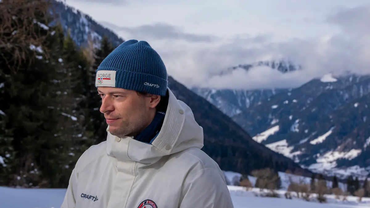 Milan-Italy-20260212-Sturla-Holm-Lægreid-during-a-press-conference-ahead-of-the-sprint-and-pursuit-start-in-biathlon-at-the-Winter-Olympics-in-Milan-Cortina-2026