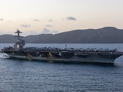 Druck auf Iran wächst: USA verlegen offenbar zweiten Flugzeugträger nach Nahost