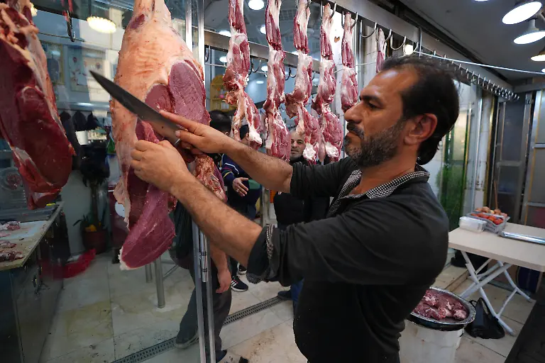 BAGHDAD-IRAQ-MARCH-13-People-make-shopping-for-Ramadan-at-Sadriya-Market-one-of-the-most-frequented-bazaars-in-Baghdad-Iraq-on-March-13-2025