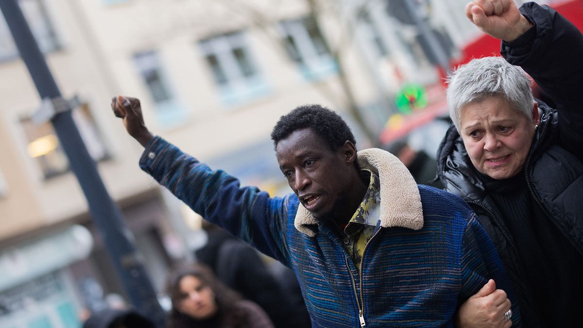 Dramé-Brüder sollen Deutschland verlassen - aber haben noch eine Chance