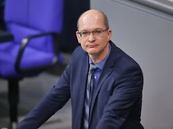 Die AfD als Familienbetrieb: Höckes Co-Chef beklagt "Problem für unsere Glaubwürdigkeit"