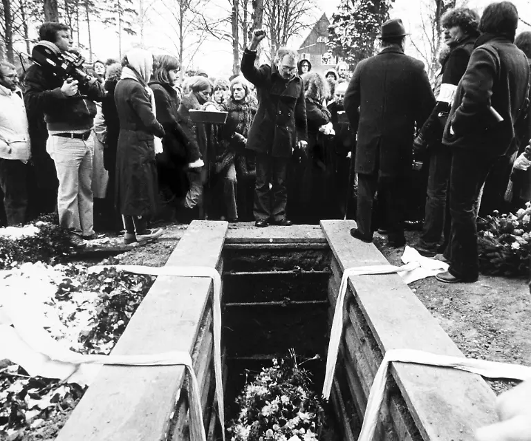 Bildnummer-51407863-Datum-03-01