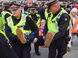 Doch keine Terrororganisation?: Britisches Gericht kippt Verbot pro-palästinensischer Gruppe