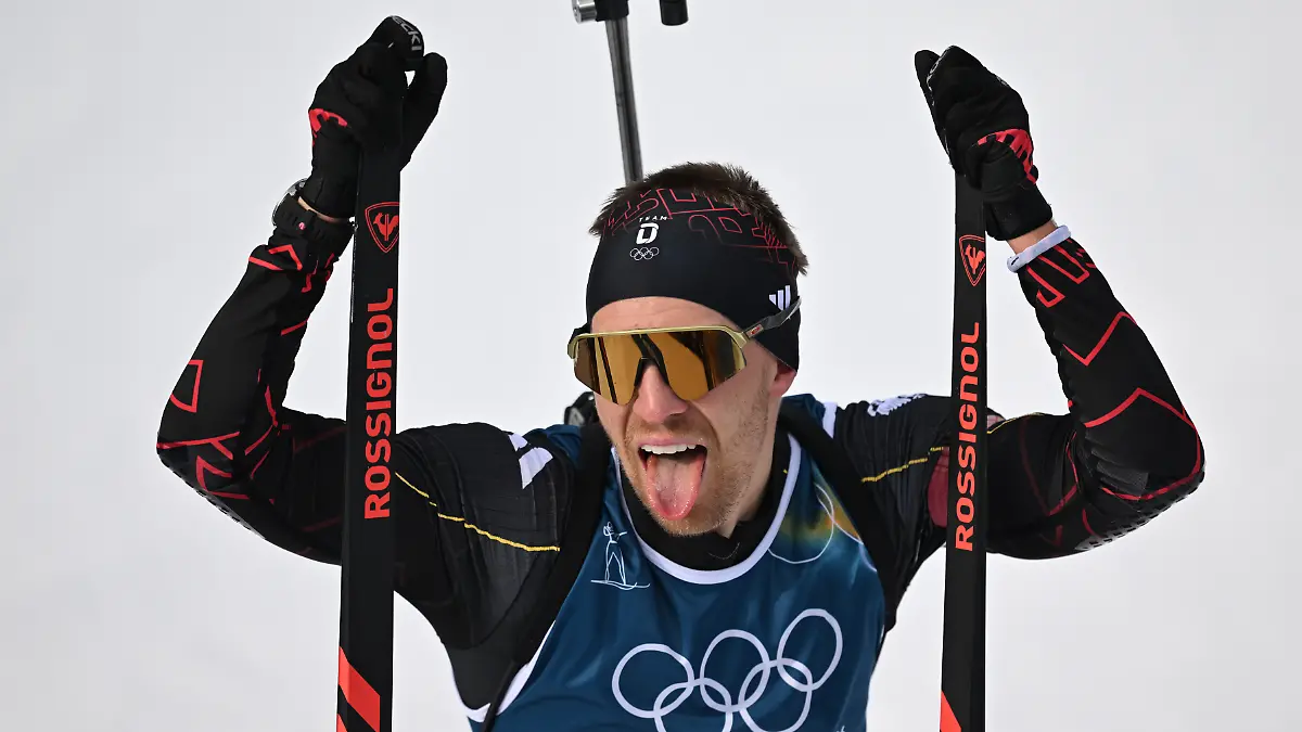 Olympia-Olympische-Winterspiele-Mailand-Cortina-2026-Biathlon-Sprint-10-km-Maenner-David-Zobel-aus-Deutschland-kommt-ins-Ziel